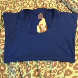 New with tags Calia by Carrie Underwood keyhole